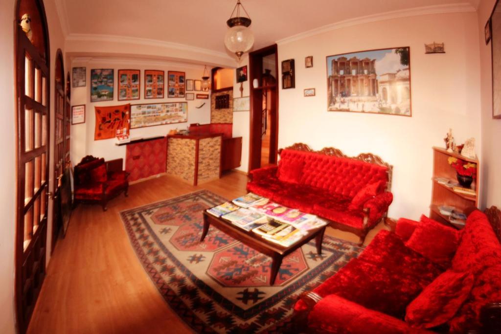 Boomerang Guest House Selçuk Bagian luar foto